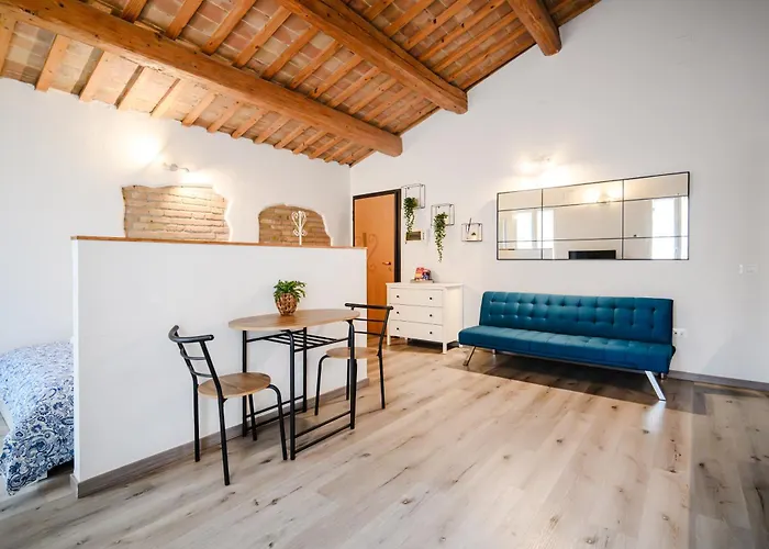 Loft 261 Apartment *